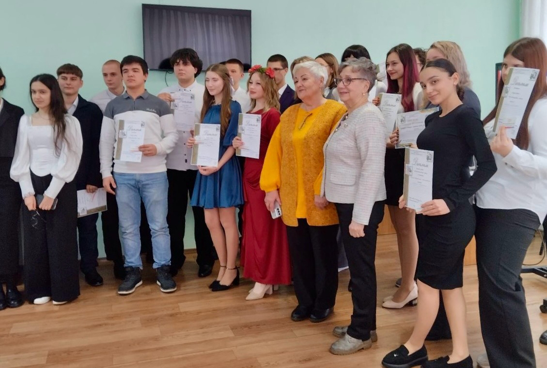 Наши таланты блистают на сцене! 