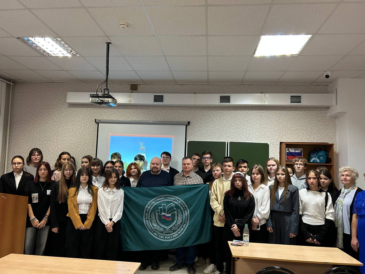 В Бузулуке молодое поколение чтит подвиг героев войны